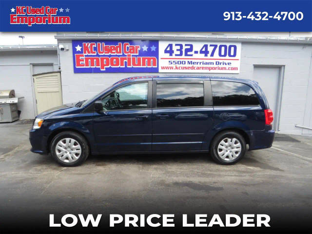2017 Dodge Grand Caravan SE FWD photo