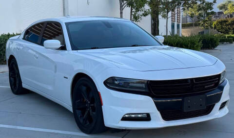 2018 Dodge Charger R/T RWD photo