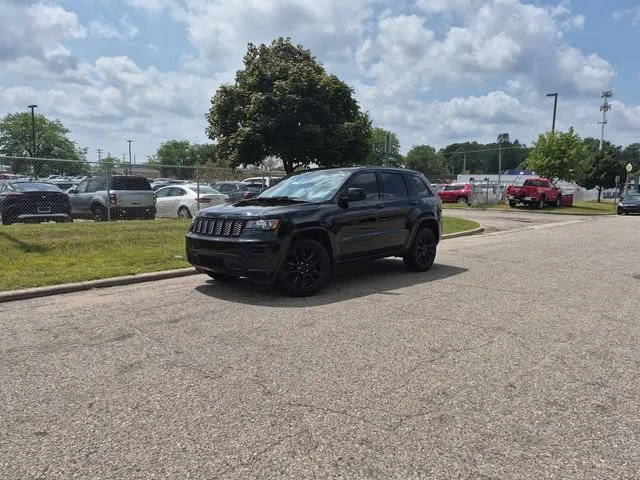 2019 Jeep Grand Cherokee Altitude 4WD photo