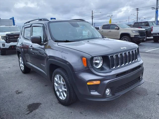 2019 Jeep Renegade Latitude FWD photo