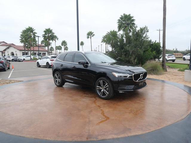 2019 Volvo XC60 Momentum FWD photo