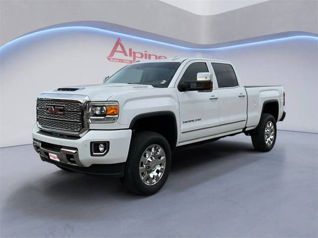2019 GMC Sierra 2500HD Denali 4WD photo