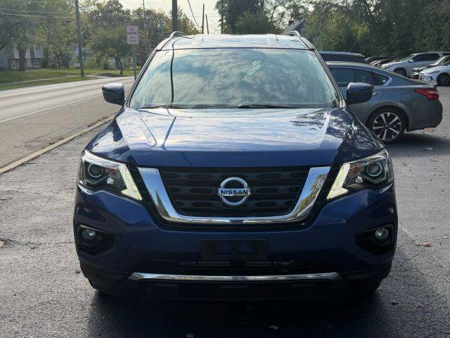 2019 Nissan Pathfinder SV 4WD photo