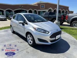 2015 Ford Fiesta SE FWD photo