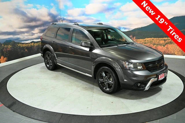 2018 Dodge Journey Crossroad FWD photo