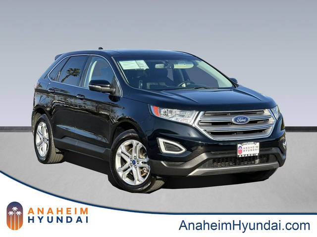 2018 Ford Edge Titanium FWD photo