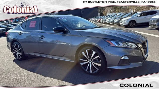 2019 Nissan Altima 2.5 SR FWD photo