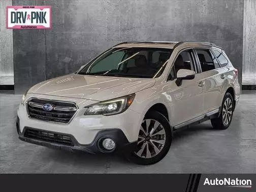 2019 Subaru Outback Touring AWD photo