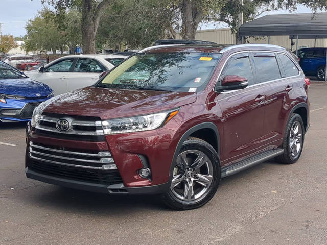 2019 Toyota Highlander Limited Platinum FWD photo