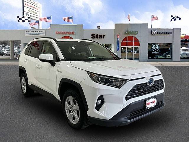 2019 Toyota RAV4 Hybrid XLE AWD photo