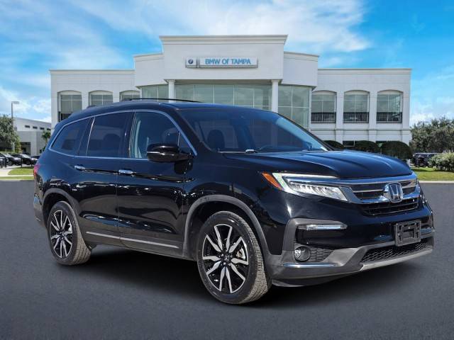 2019 Honda Pilot Touring 8-Passenger AWD photo