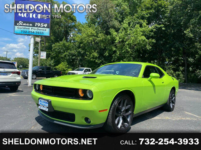 2019 Dodge Challenger SXT RWD photo