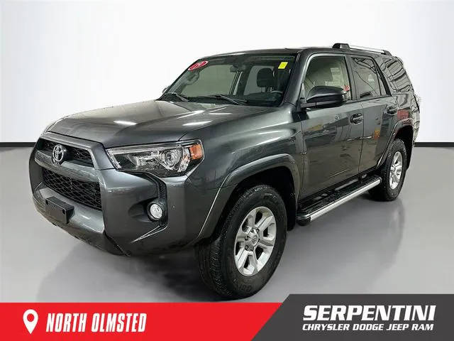 2019 Toyota 4Runner SR5 4WD photo