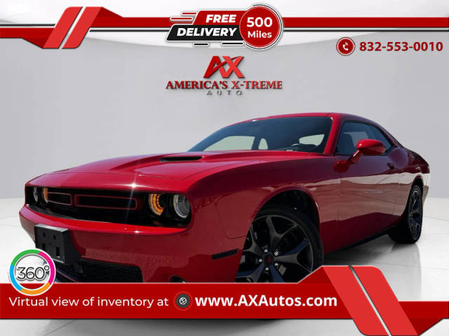 2019 Dodge Challenger SXT RWD photo