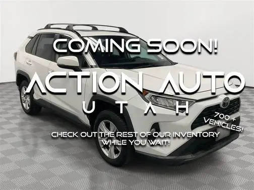 2019 Toyota RAV4 XLE FWD photo