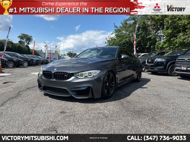 2016 BMW M4  RWD photo