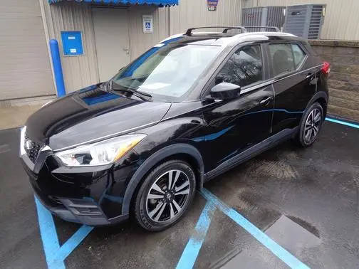 2019 Nissan Kicks SV FWD photo