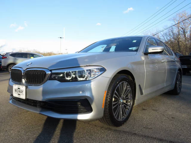 2019 BMW 5 Series 530i xDrive AWD photo