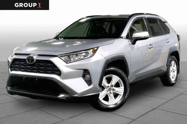 2019 Toyota RAV4 XLE AWD photo