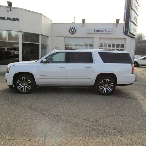 2019 GMC Yukon XL Denali 4WD photo