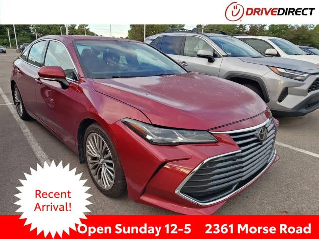 2019 Toyota Avalon Limited FWD photo