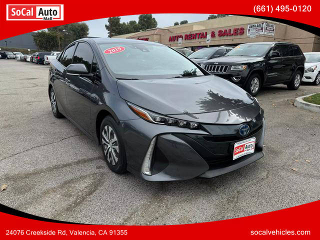 2019 Toyota Prius Prime Plus FWD photo