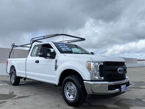 2019 Ford F-250 Super Duty XL RWD photo