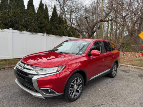 2018 Mitsubishi Outlander SE 4WD photo
