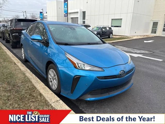 2019 Toyota Prius LE FWD photo
