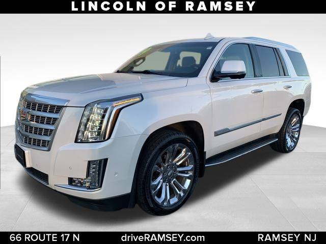 2019 Cadillac Escalade Premium Luxury 4WD photo