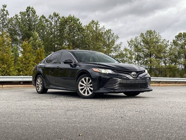 2019 Toyota Camry LE FWD photo