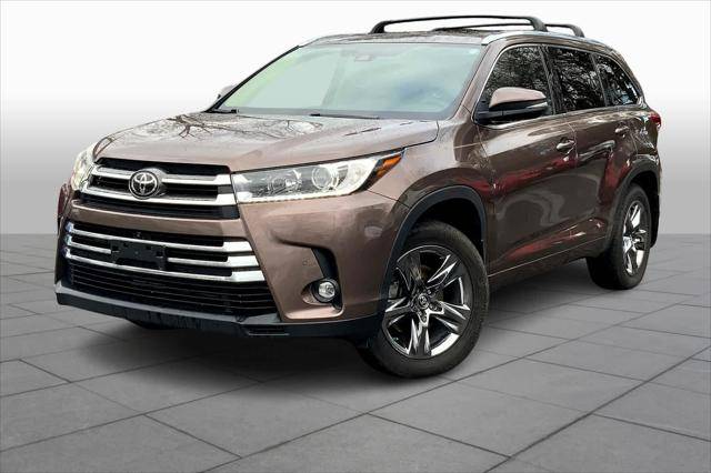 2019 Toyota Highlander Limited Platinum AWD photo