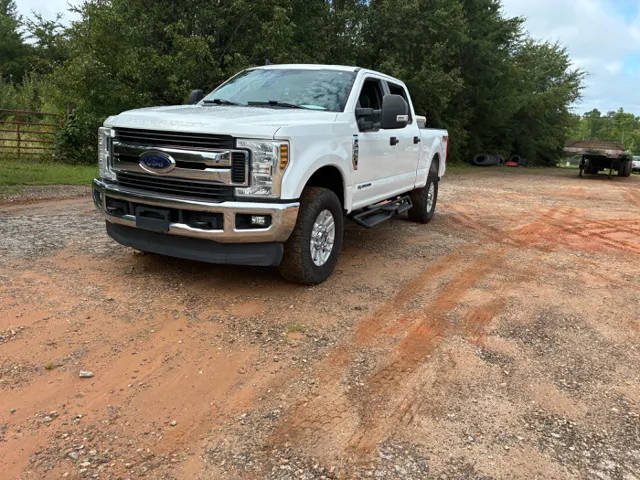 2019 Ford F-250 Super Duty XLT 4WD photo