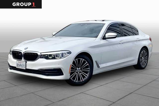 2019 BMW 5 Series 530i RWD photo