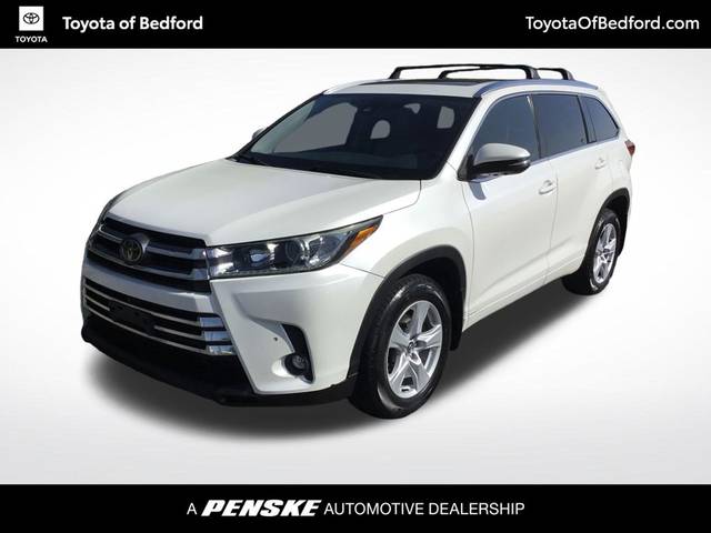 2019 Toyota Highlander Limited Platinum AWD photo