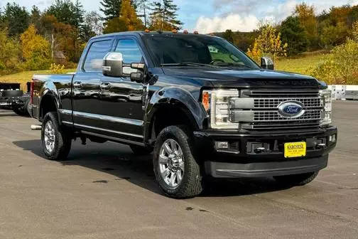 2019 Ford F-350 Super Duty Platinum 4WD photo