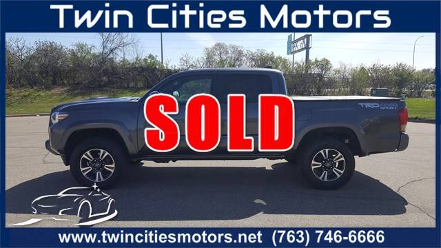 2016 Toyota Tacoma TRD Sport 4WD photo