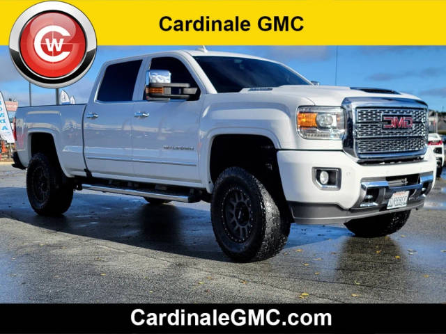 2019 GMC Sierra 2500HD Denali 4WD photo