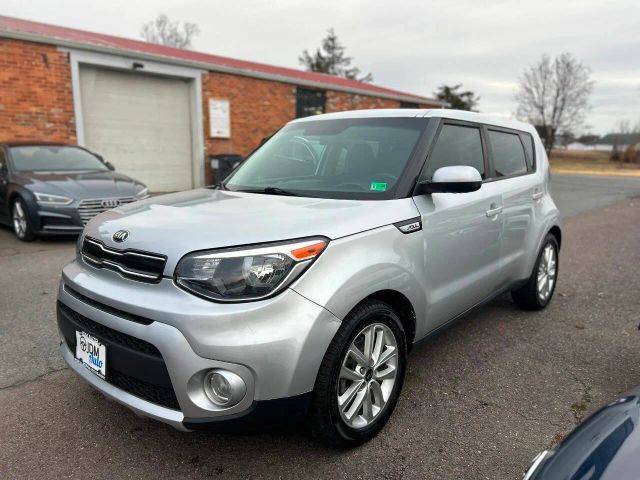 2018 Kia Soul + FWD photo