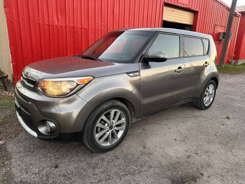 2018 Kia Soul + FWD photo