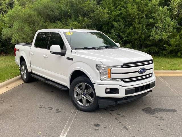2019 Ford F-150 LARIAT 4WD photo