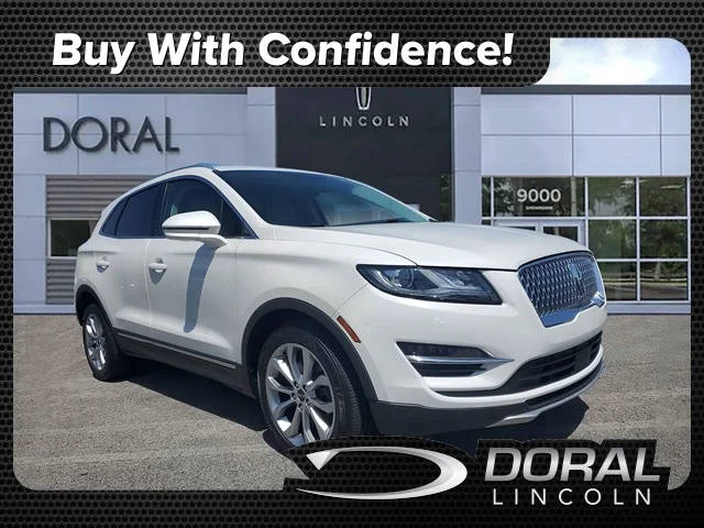 2019 Lincoln MKC Select FWD photo