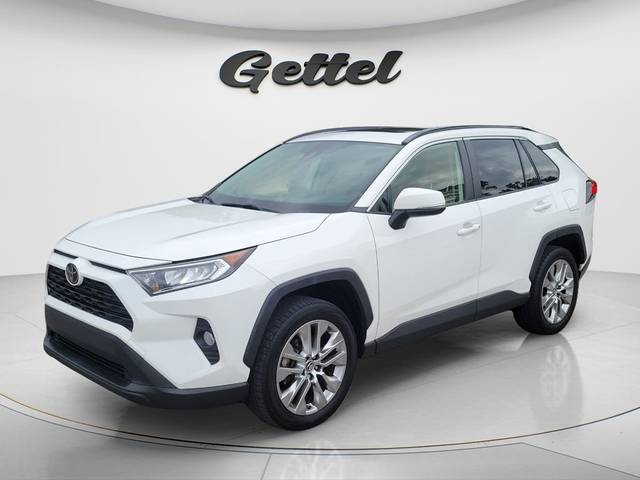 2019 Toyota RAV4 XLE Premium FWD photo