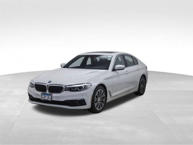 2019 BMW 5 Series 530i xDrive AWD photo