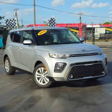2020 Kia Soul LX FWD photo