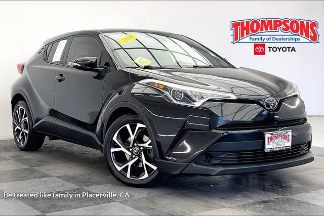 2019 Toyota C-HR XLE FWD photo