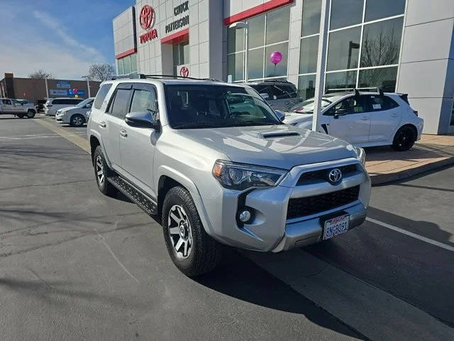 2019 Toyota 4Runner TRD Off Road Premium 4WD photo