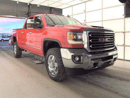 2018 GMC Sierra 2500HD SLT 4WD photo