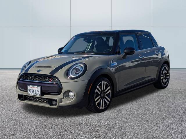2019 MINI Hardtop 4 Door Cooper S FWD photo