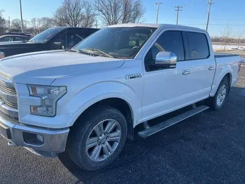 2016 Ford F-150 Lariat 4WD photo